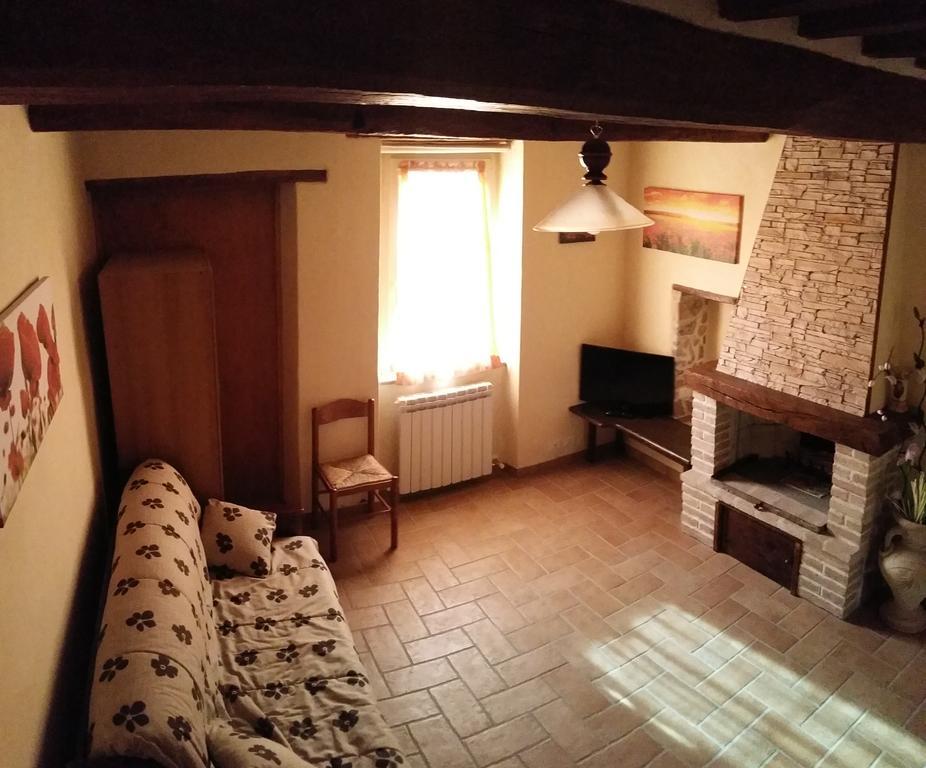 Dirindello House Trasimeno Apartment Magione Room photo